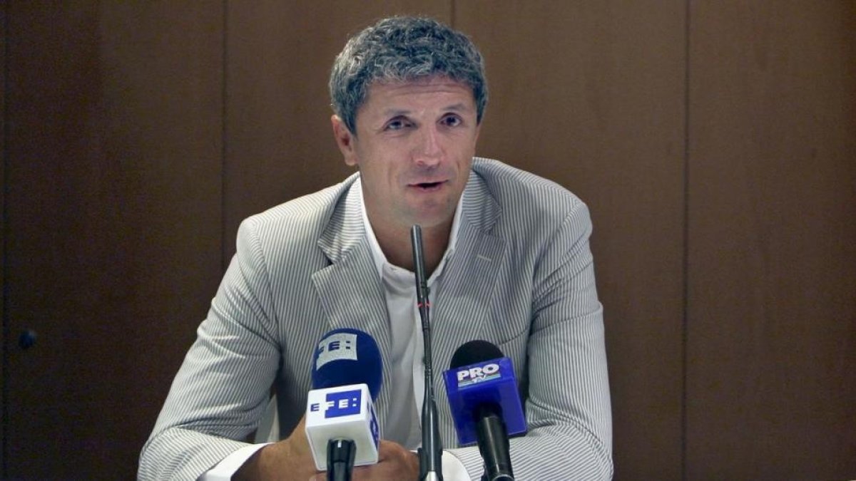 Imagen de archivo de George Popescu, que fue capitán del Barça en la temporada 1996-1997.