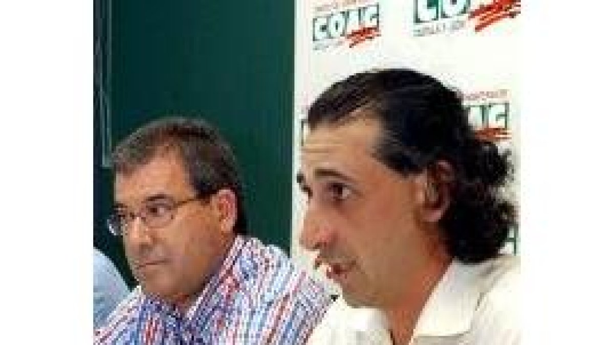 Francisco López Vicente y Jesús Manuel González, en rueda de prensa