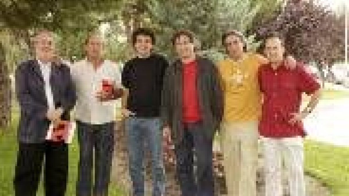 Gutiérrez Aragón, Juan Madrid, Pedro Guerra, Manuel Rivas, Luis Pastor y Alfonso Domingo