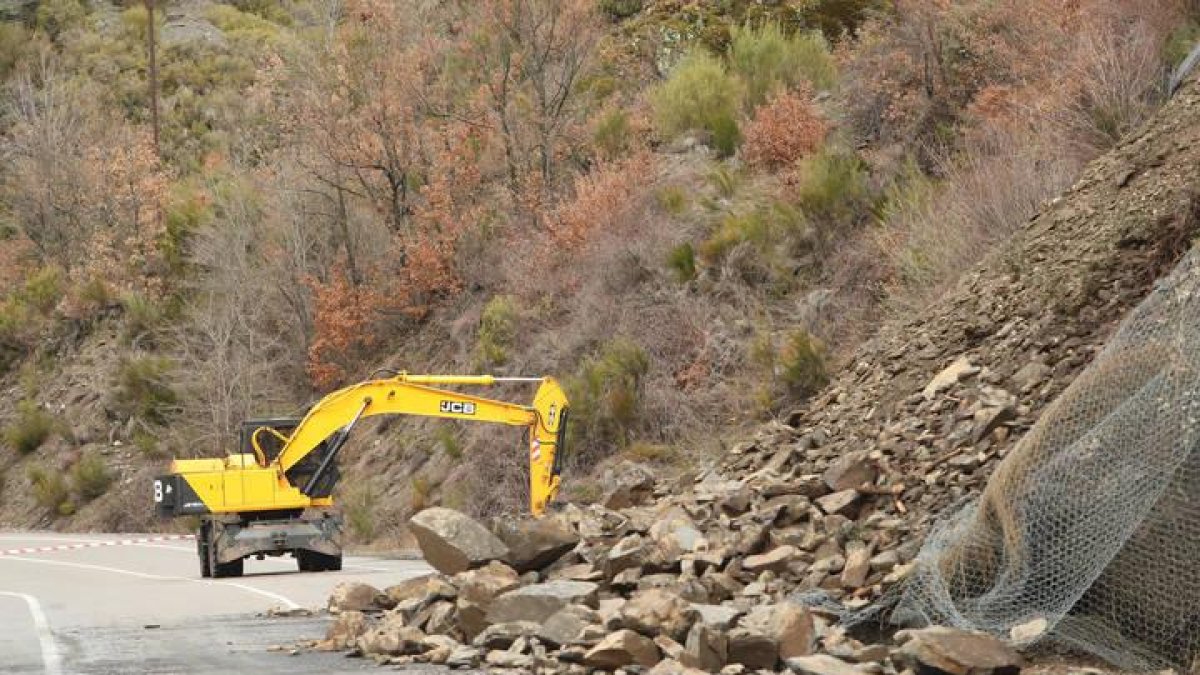 La carretera permanecerá varios días cortada