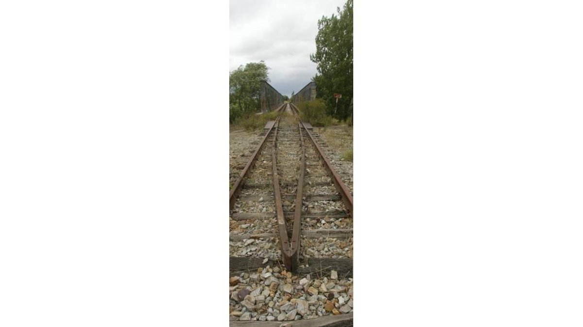Las vías abandonadas del tren Ruta de la Plata
