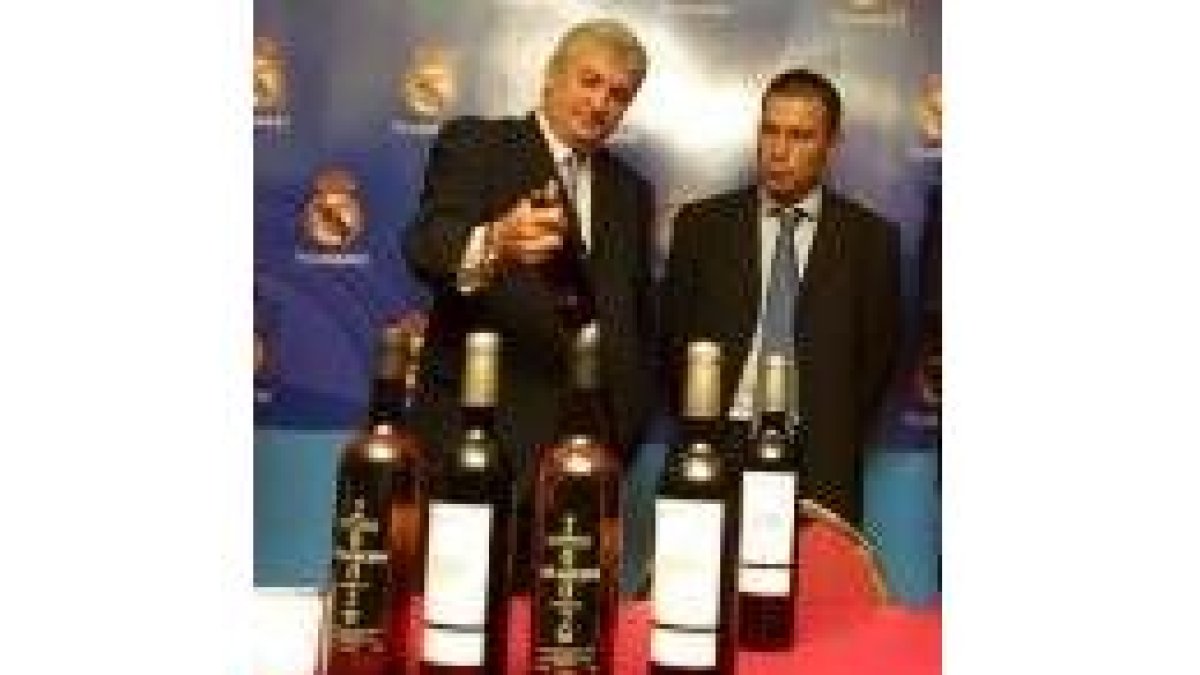 El presidente del Consejo y el bodeguero hace mes y medio