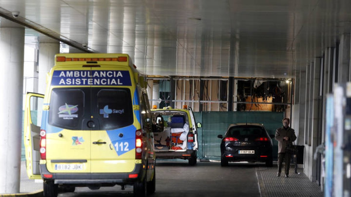 Imagen de Urgencias del Hospital de León. MARCIANO PÉREZ