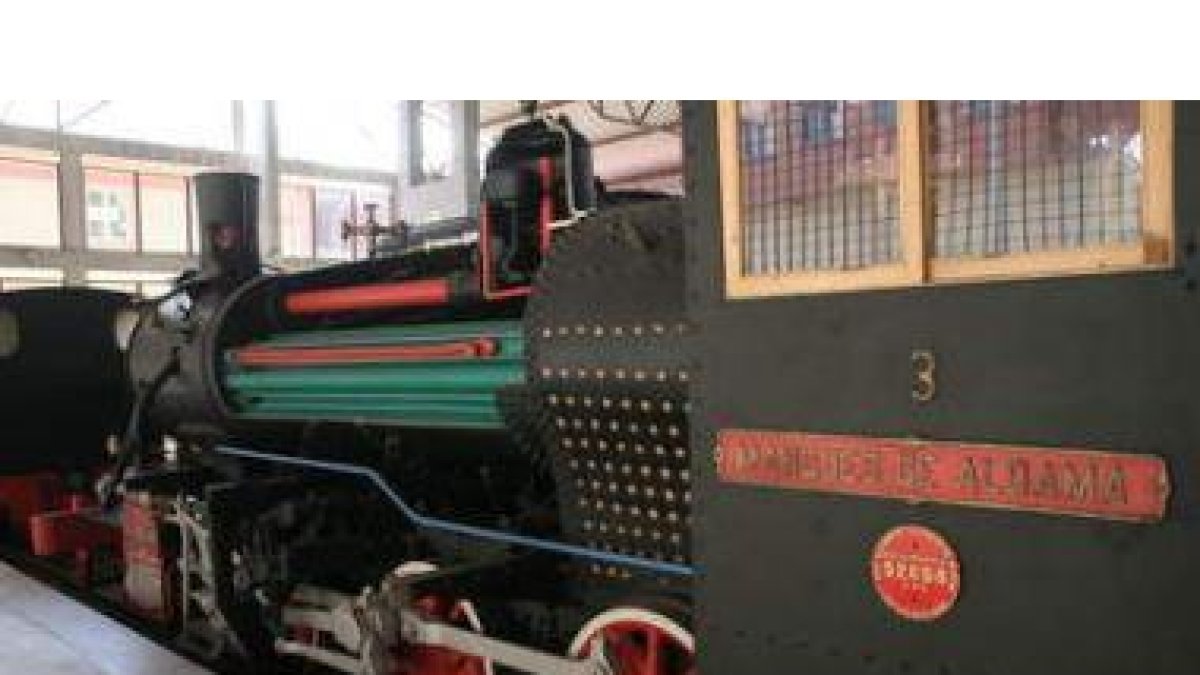 La locomotora número 3, expuesta en el Museo del Ferrocarril.