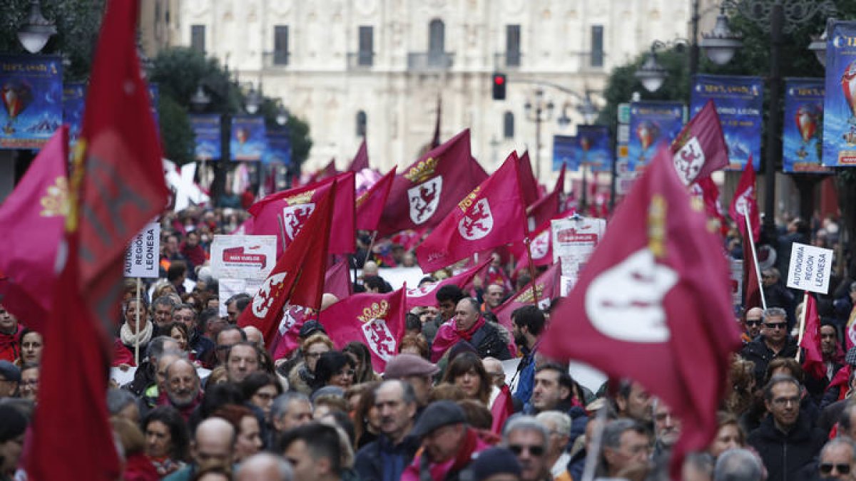 Manifestación por el futuro de León el 16 de febrero de 2020. JESÚS F. SALVADORES/ARCHIVO