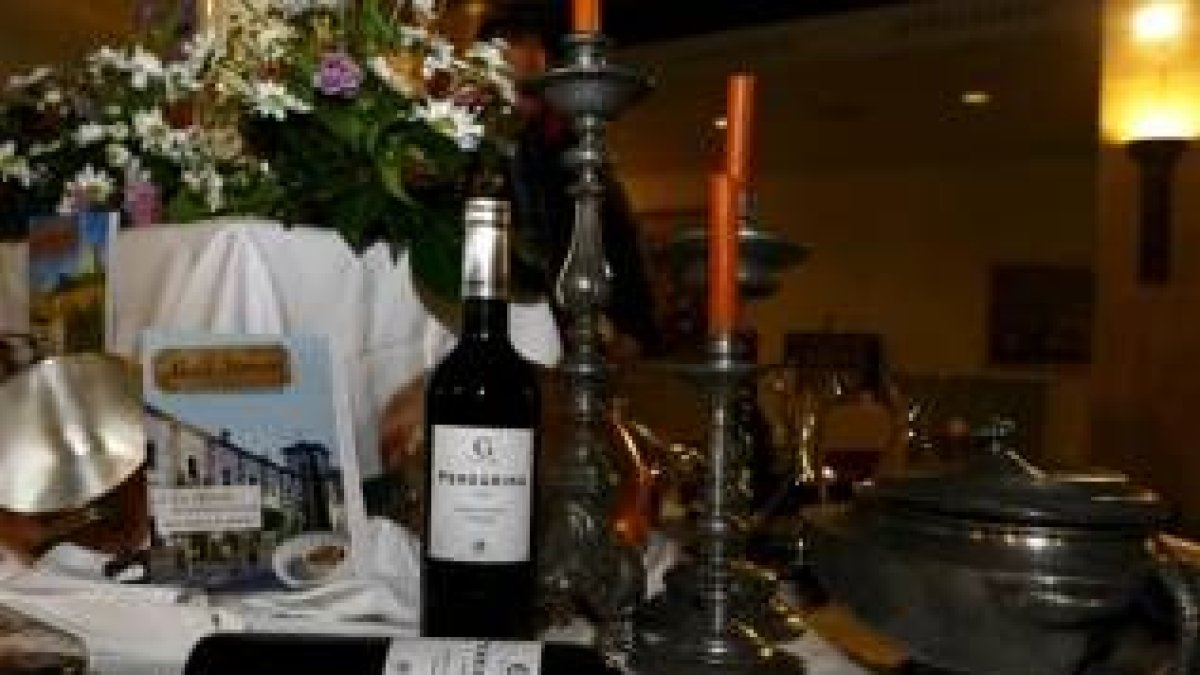 Los vinos Peregrino y Don Suero acompañarán los platos en León