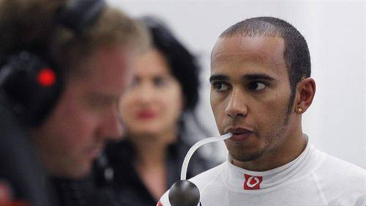 Lewis Hamilton no ha podido terminar la carrera por un fallo en su coche.