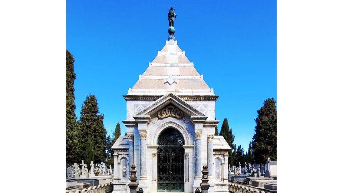 Cementerio de Puente Castro. OVIDIO PRIETO, 2023