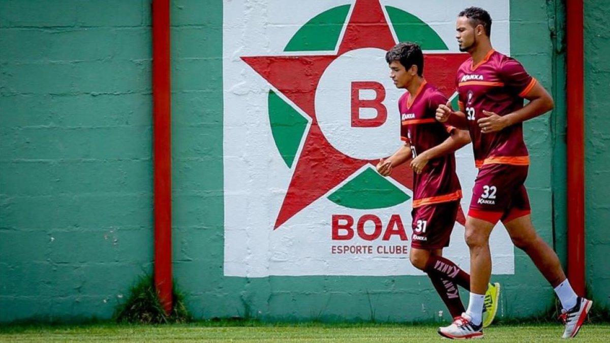 Bruno Fernandes, a la derecha, en una sesión de entrenamiento con su nuevo equipo.