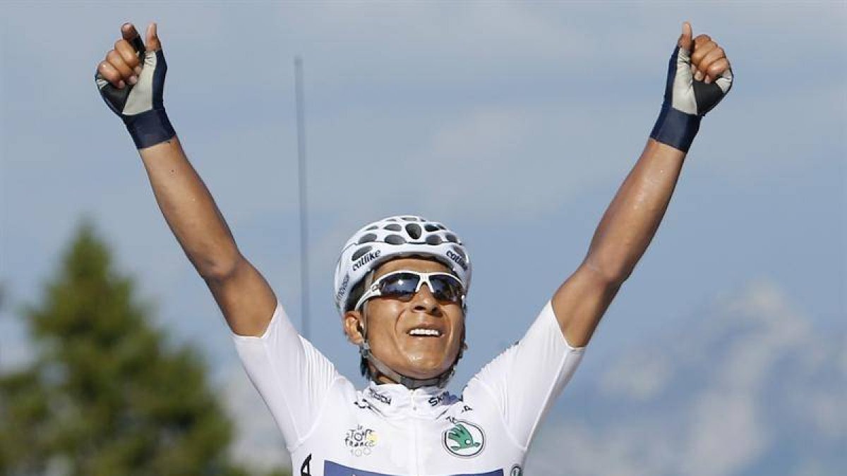 Quintana celebrando el triunfo de la etapa de hoy.