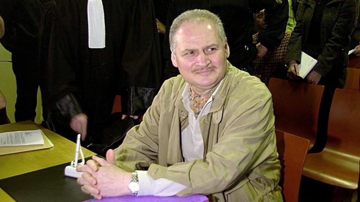 El venezolano Illich Ramírez Sánchez, alias Carlos El Chacal, en un juzgado de París en el año 2000