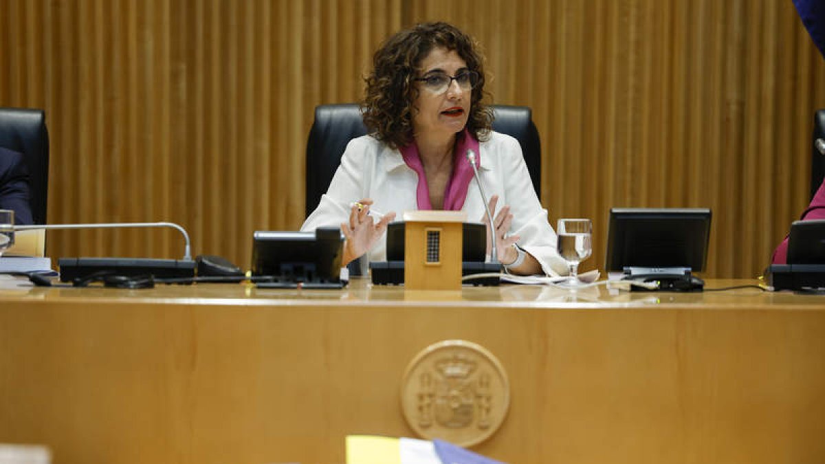 La ministra de Hacienda, María Jesús Montero. CHEMA MOYA