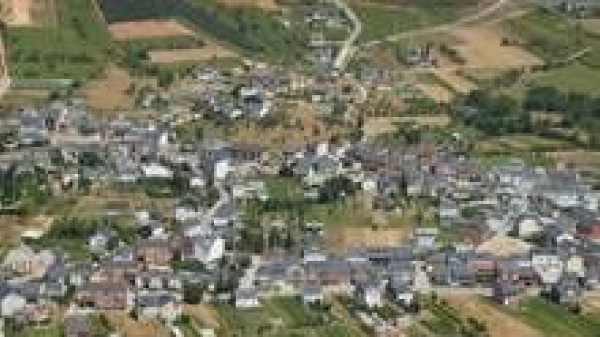 Imagen aérea de Camponaraya, uno de los municipios bercianos con una mayor expansión demográfica