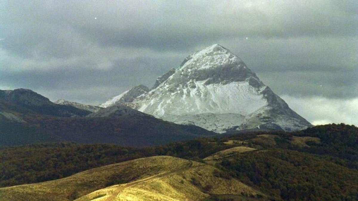 Vista de la cara norte del Pico de Espigüete. JNORBERTO
