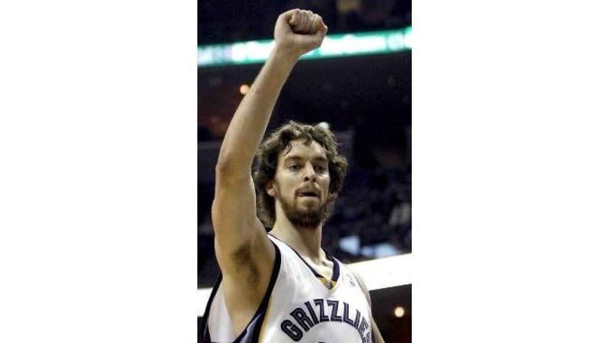 Gasol, en el partido de la NBA contra los Kings de Sacramento