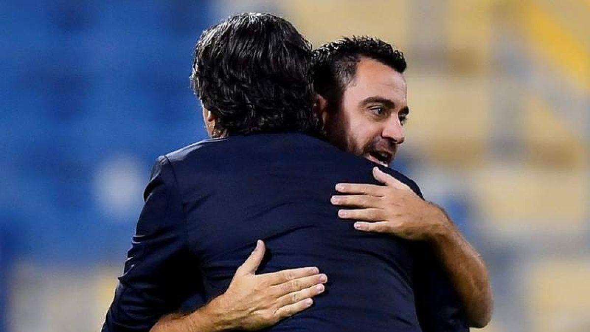 El entrenador Xavi Hernández se despidió de su gente del Al-Sadd. NOUSHAD THEKKAYIL