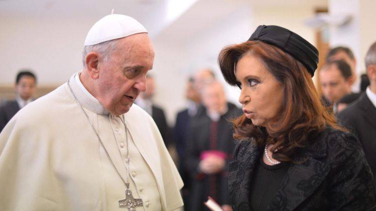 El papa Francisco y la presidenta de Argentina, Cristina Fernández de Kirchner.