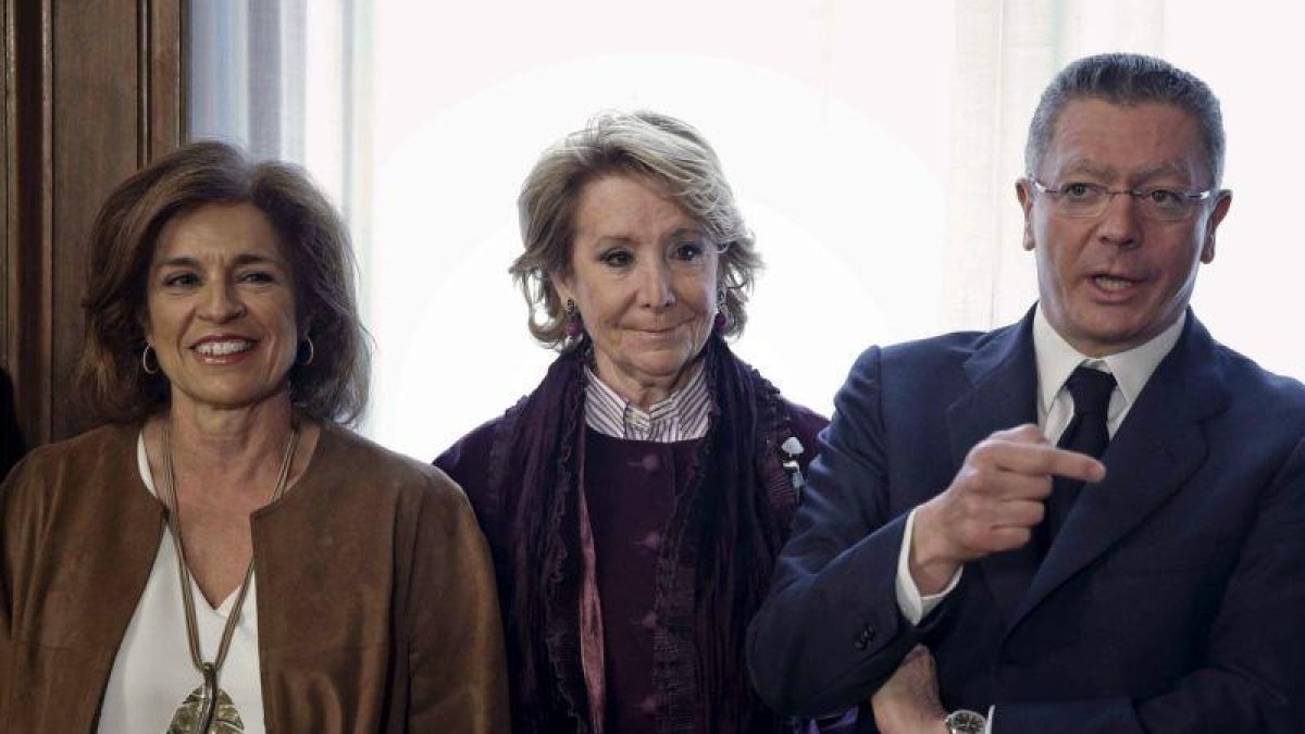 Ana Botella, Esperanza Aguirre y Alberto Ruiz Gallardón.