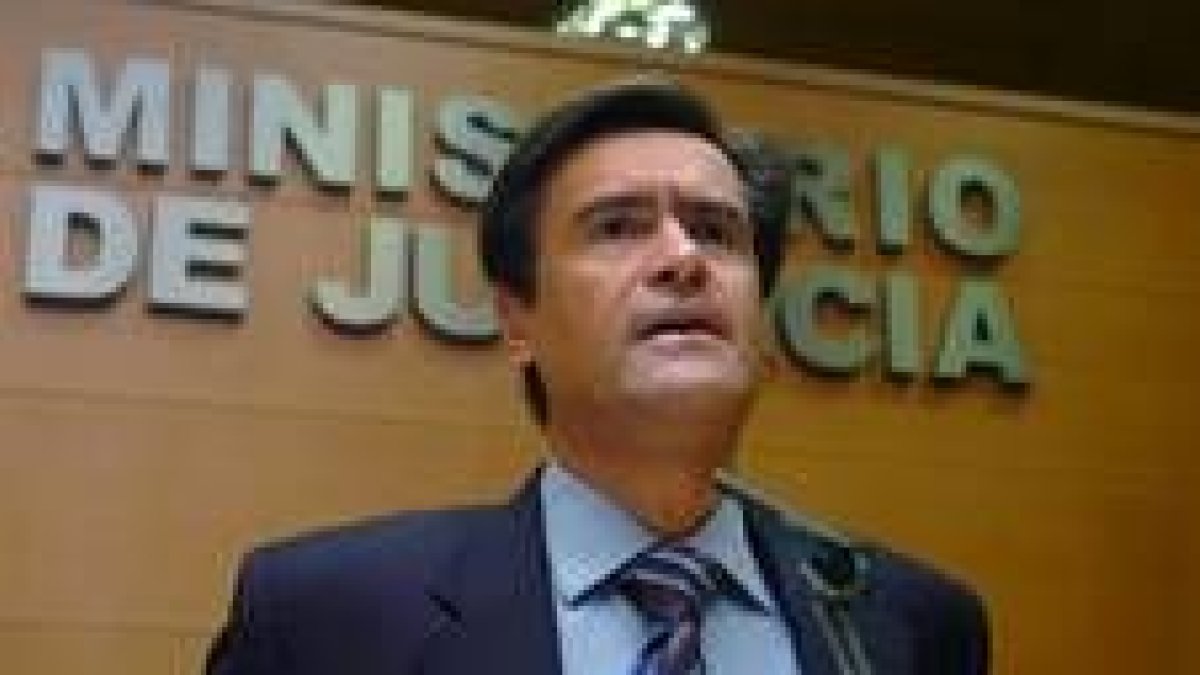 El ministro de Justicia, Juan Fernando López Aguilar, valoró positivamente la resolución judicial