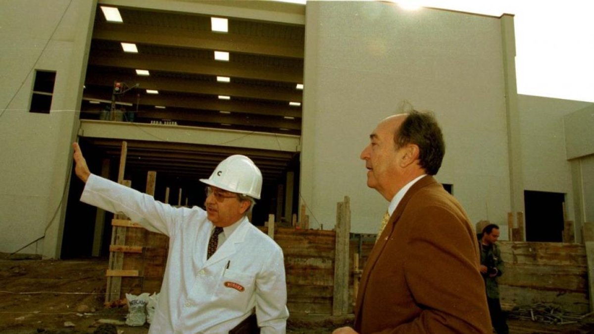 Antoni Pont (derecha) presidente de Borges en la presentación de la fábrica de Reus.