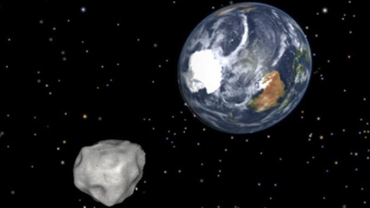 Recreación del acercamiento de un asteroide a la Tierra.