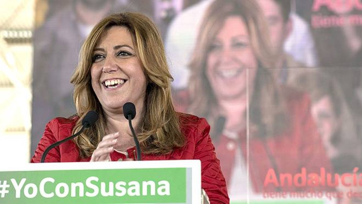Susana Díaz: "A algunos el amor por Andalucía les dura menos que una campaña electoral".
