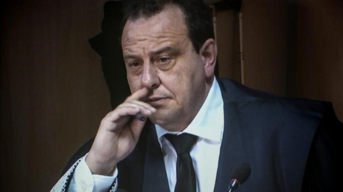 El exfiscal del Caso Nóos, Pedro Horrach, durante las declaraciones de Iñaki Urdangarín ante el tribunal de la Audiencia de Palma.