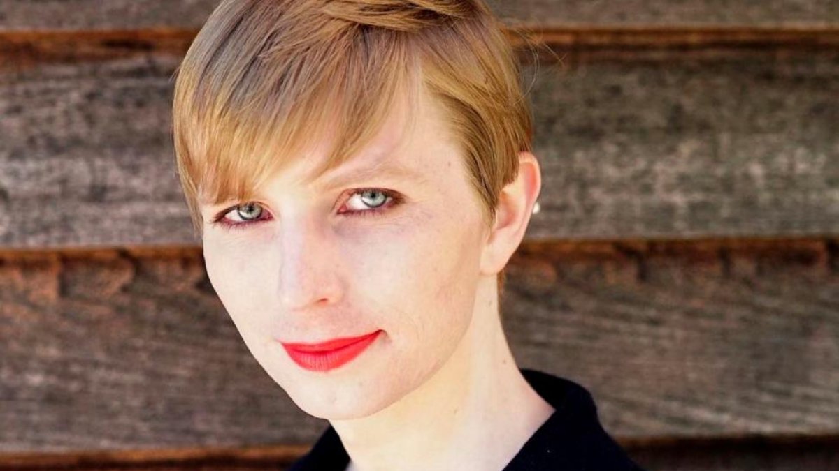 Chelsea Manning, en la foto que ha compartido en las redes sociales tras salir de prisión.