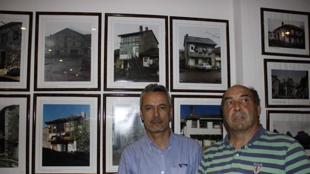 Antonio González y José Ignacio Fernández, vecinos de Riaño. CAMPOS