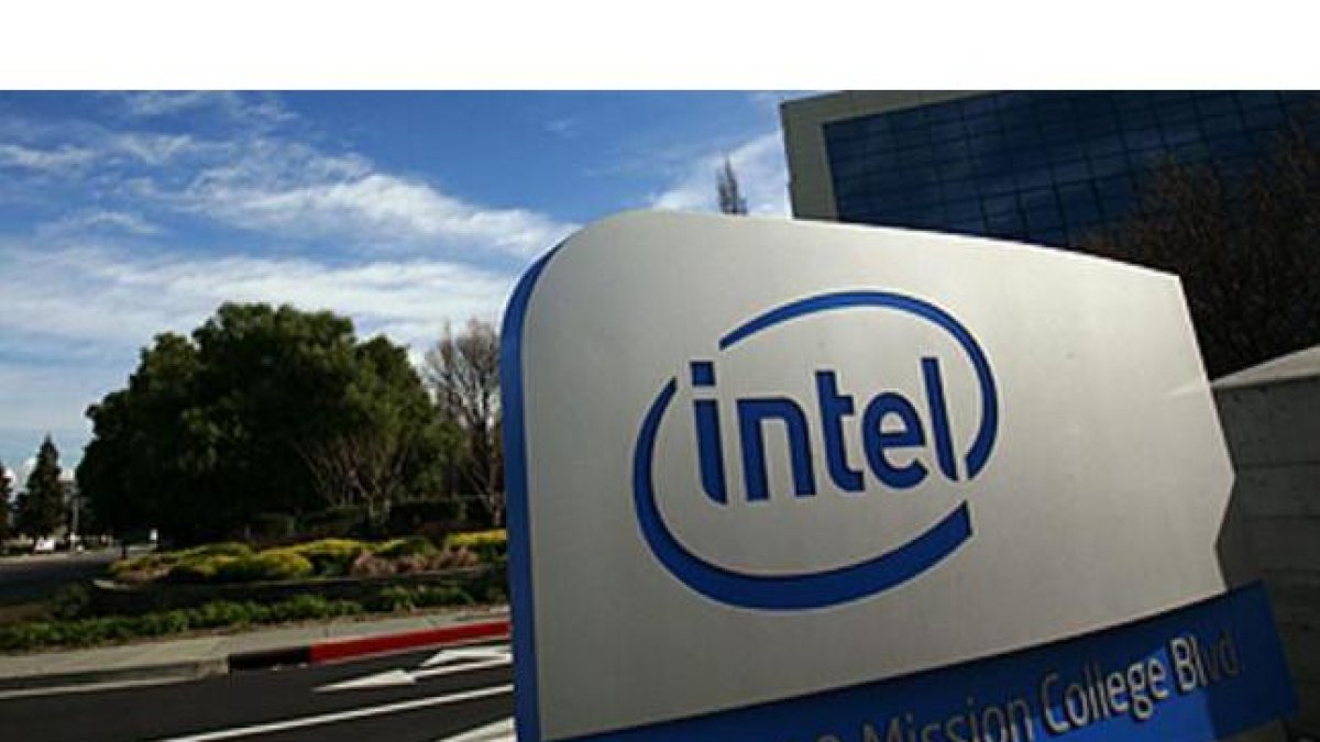 Entrada de Intel Corporation, en Santa Clara.