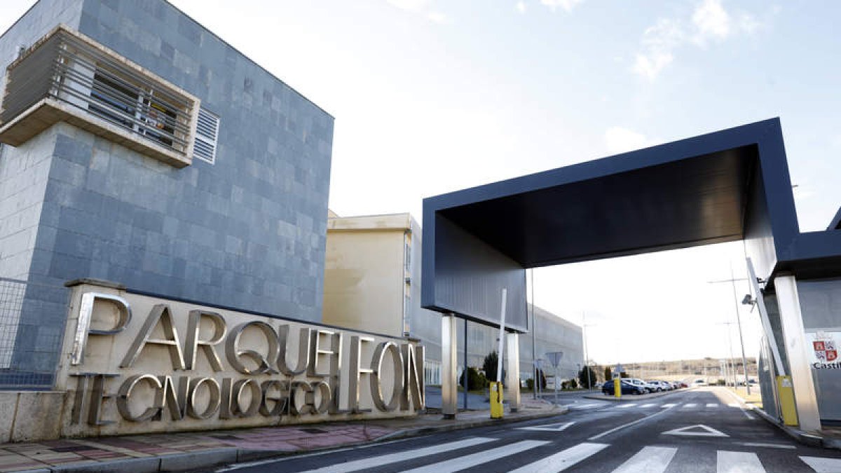 El Parque Tecnológico de León dispone de 32 hectáreas dedicadas al sector TIC y al farmacéutico. MARCIANO PÉREZ
