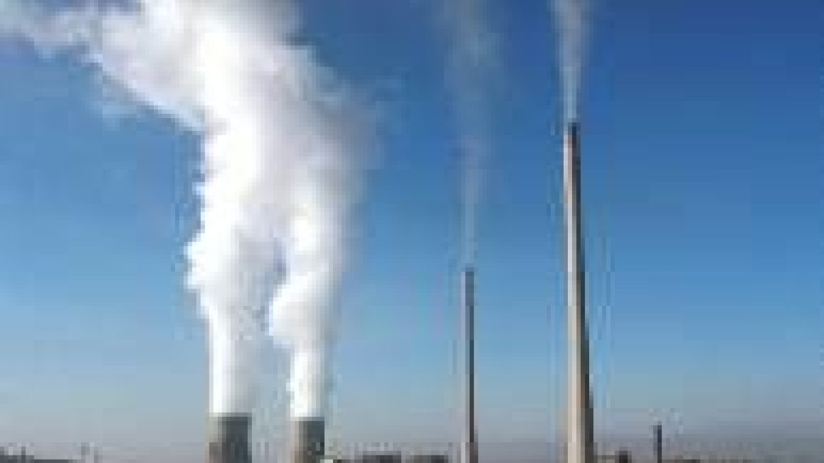 Los nueve grupos térmicos de la provincia son los más contaminantes