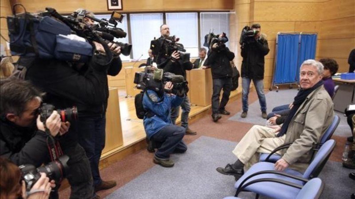 Jorge Verstrynge a su llegada al Juzgado de lo Penal 13 de Madrid, el pasado 24 de enero.