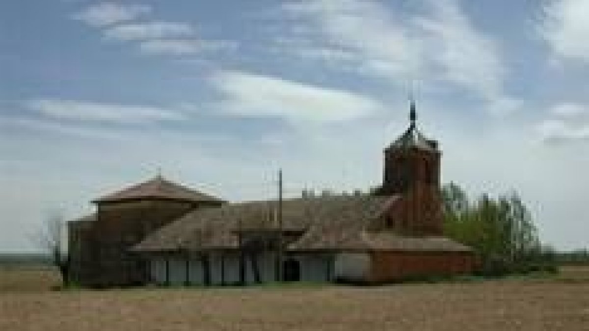 La ermita de la Piedad, en Villademor, será reparada parcialmente por la Junta