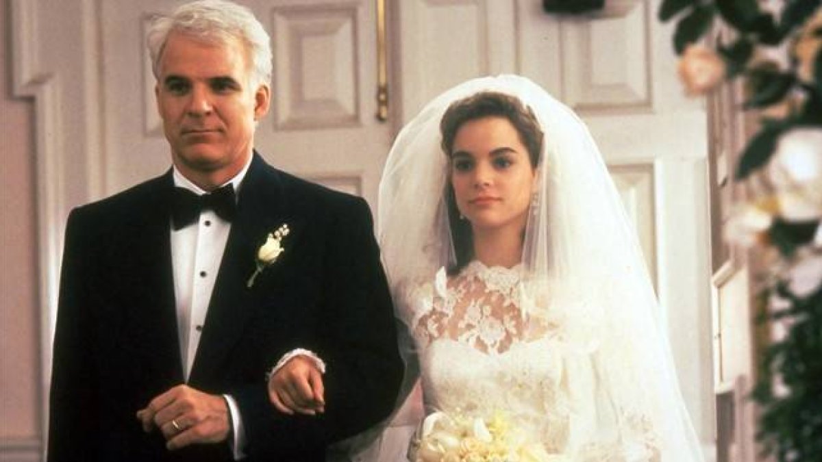 Steve Martin y Kimberly Williams, en una imagen de 'El padre de la novia'.
