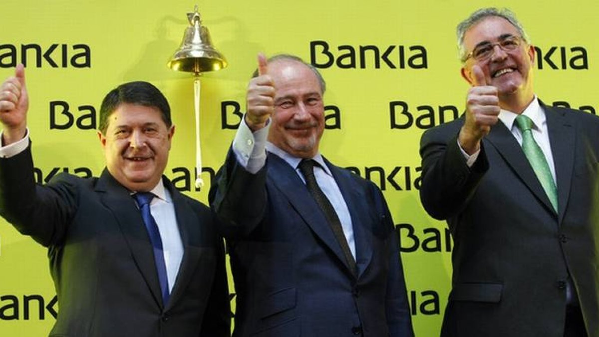 Salida a Bolsa de Bankia, en julio del 2011. De izquierda a derecha, José Luis Olivas, Rodrigo Rato y Francisco Verdú.