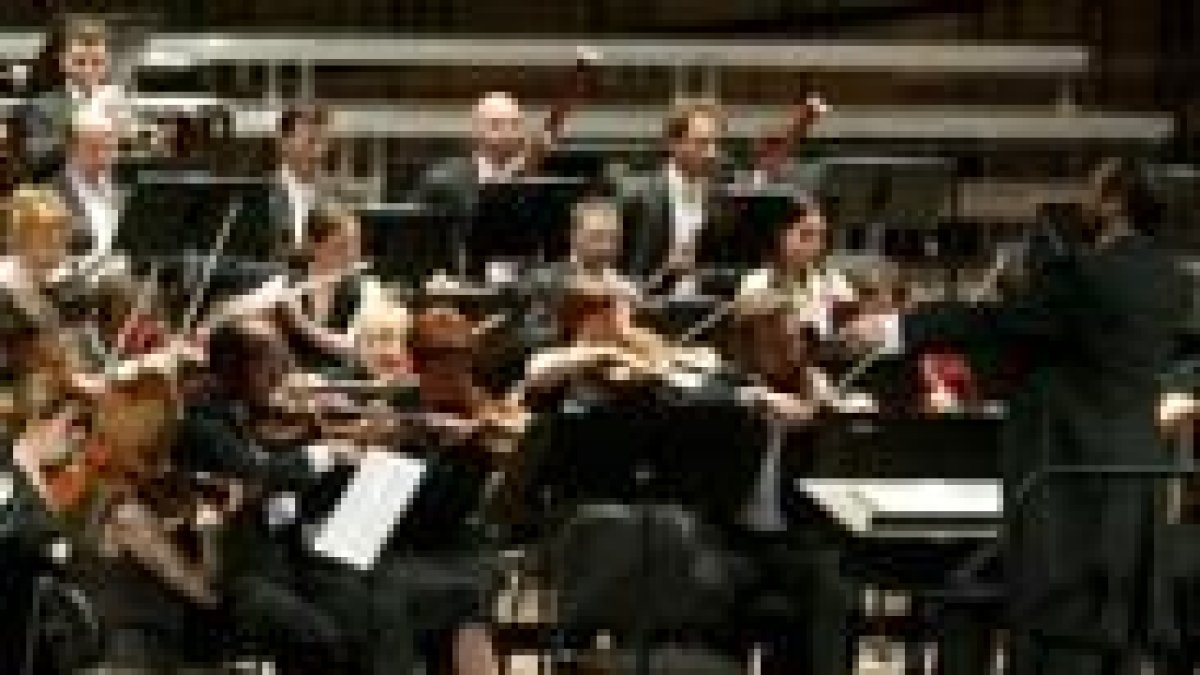 Una actuación de la Orquesta Sinfónica Ciudad de León