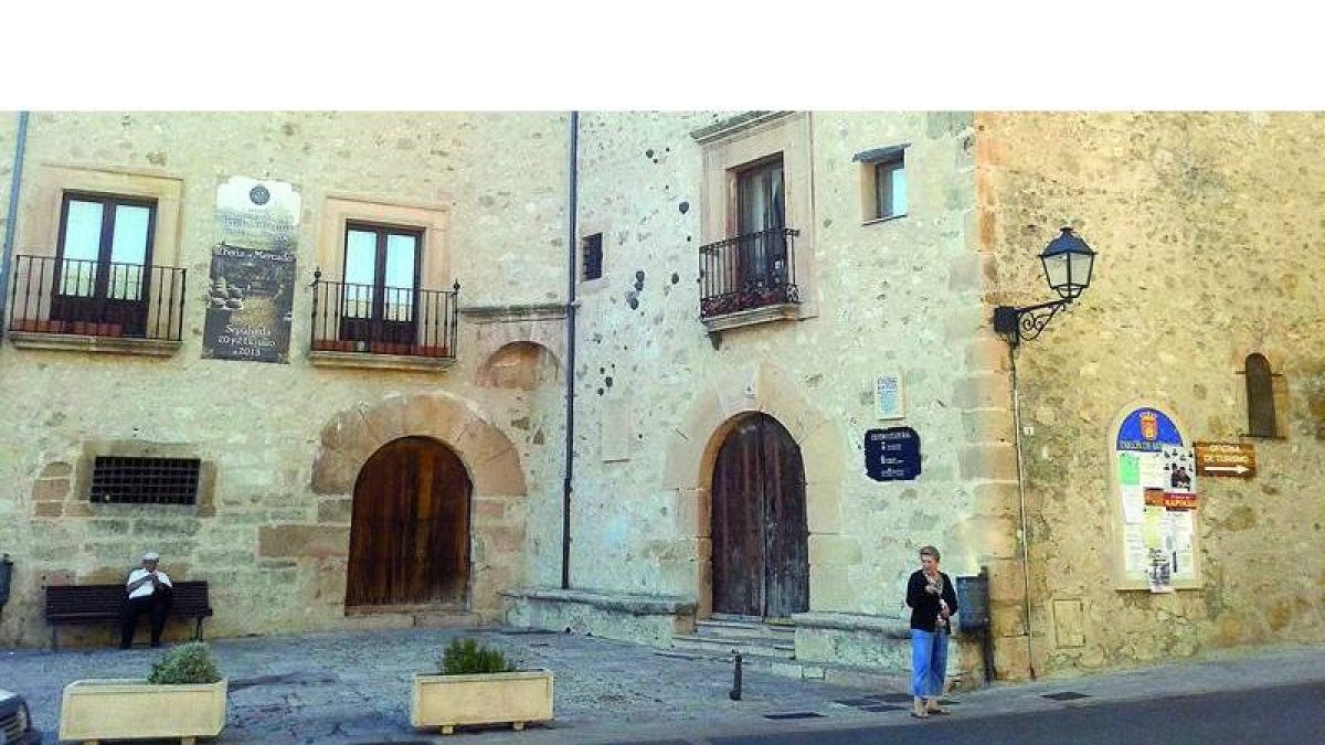 Vista exterior de la vieja cárcel de Segovia que se convertirá en el centro de interpretación de la reclusión.