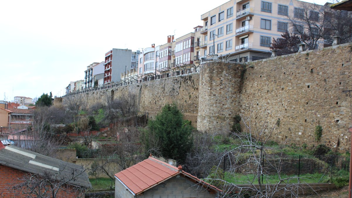 La muralla de Astorga en una imagen de archivo. A. VALENCIA.