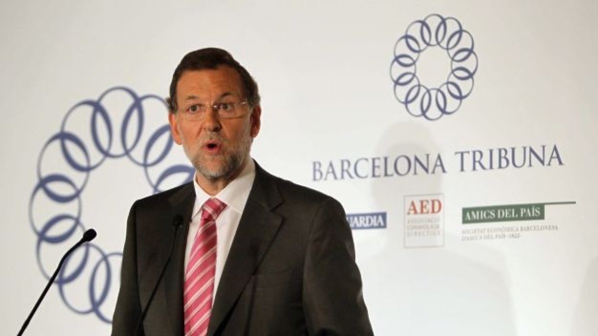El presidente del PP, Mariano Rajoy, durante su intervención hoy en la comida-coloquio Barcelona Tribuna.