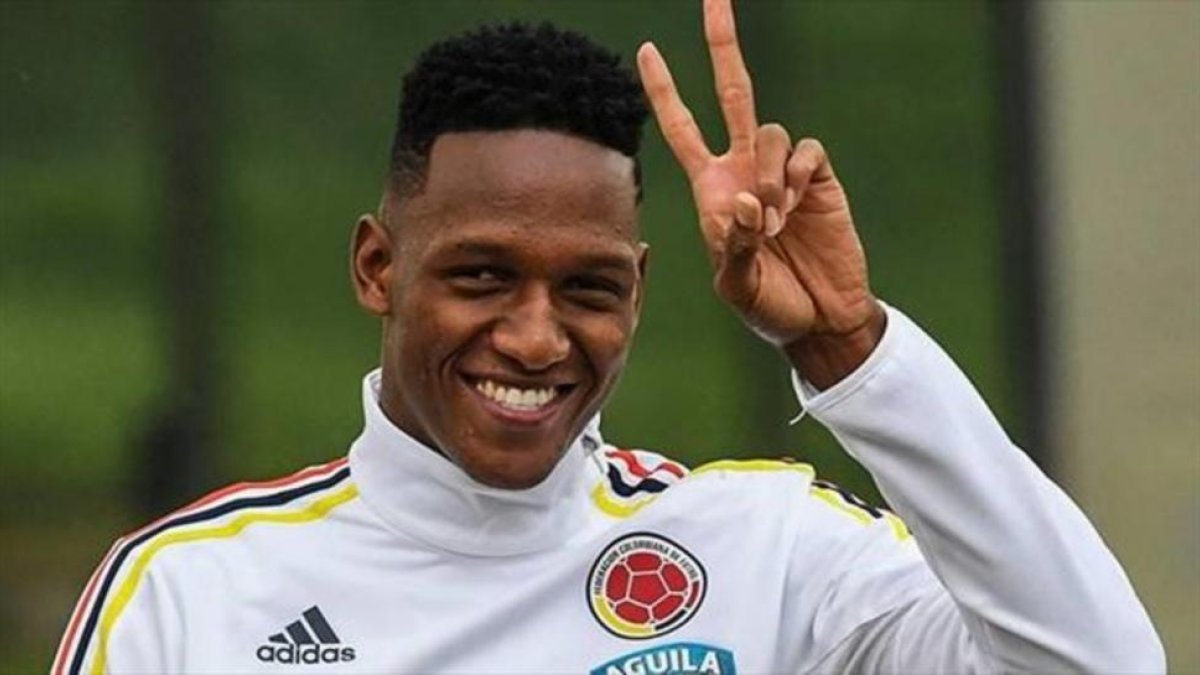 Yerri Mina 23 años. Opción pactada.