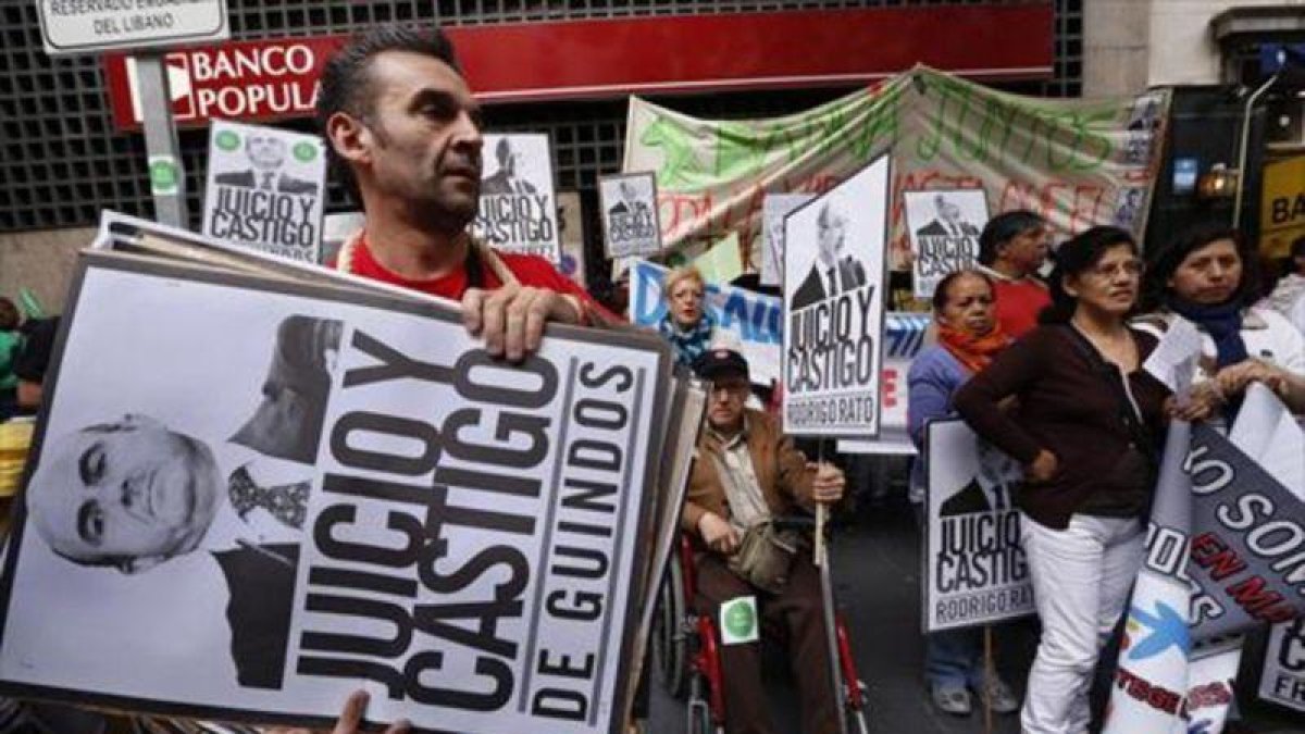 Manifestación de protesta de los afectados por las hipotecas celebrada en Madrid en el 2013.