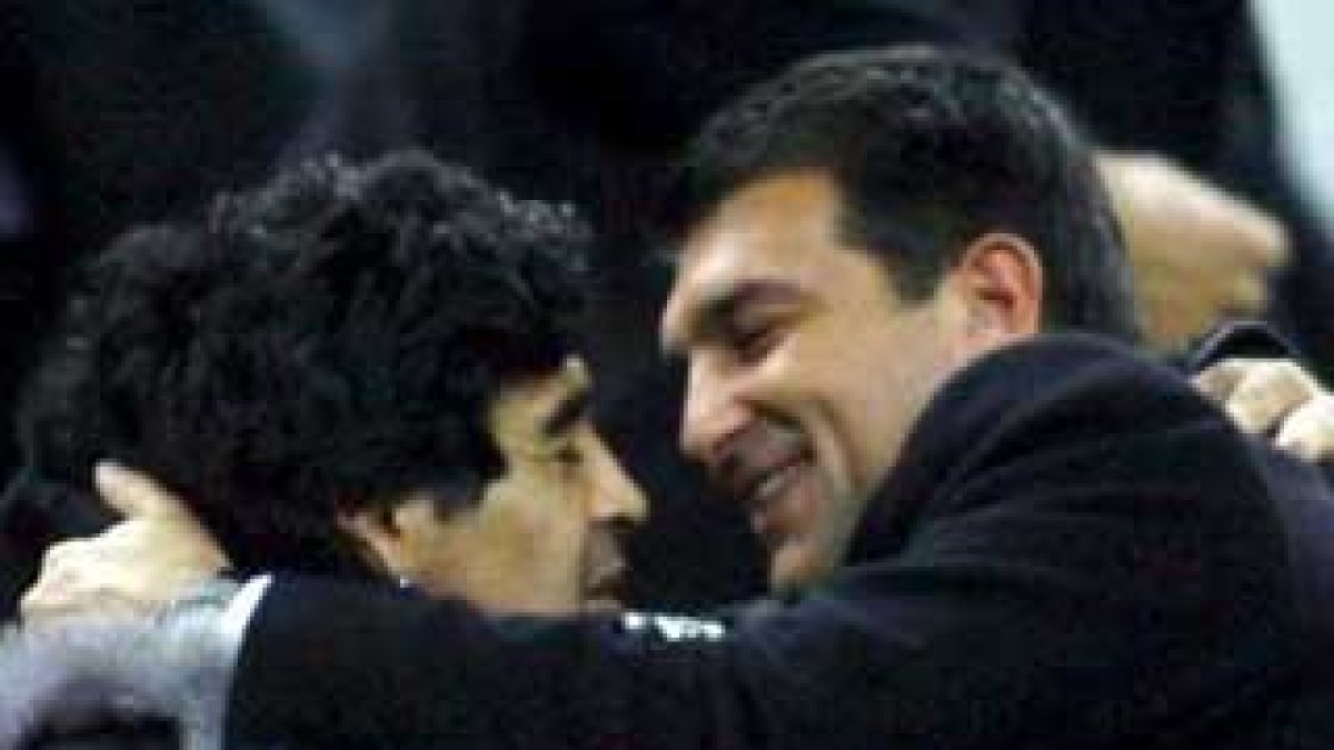 Maradona y Laporta.