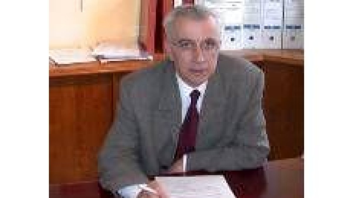 José Luis Martínez propone un programa de progreso para la población