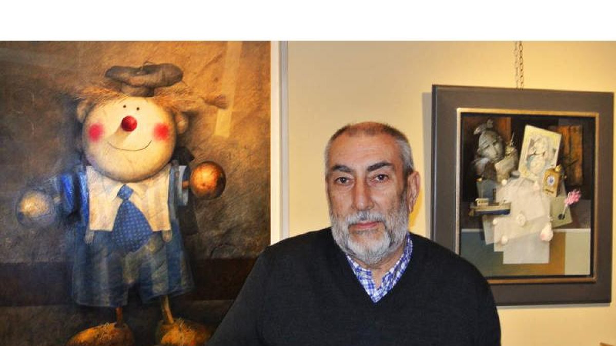 El artista madrileño López Herrera, que expone en Bernesga.
