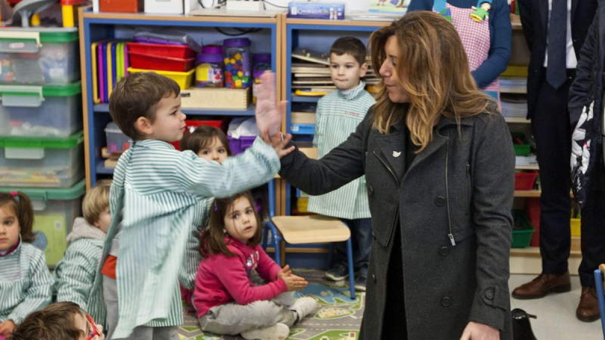 La presidenta andaluza, Susana Díaz, asegura que su embarazo no afectará al calendario electoral.