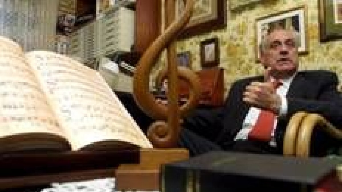 Samuel Rubio lleva muchos años trabajando por hacer grande el Festival de Órgano Catedral de León
