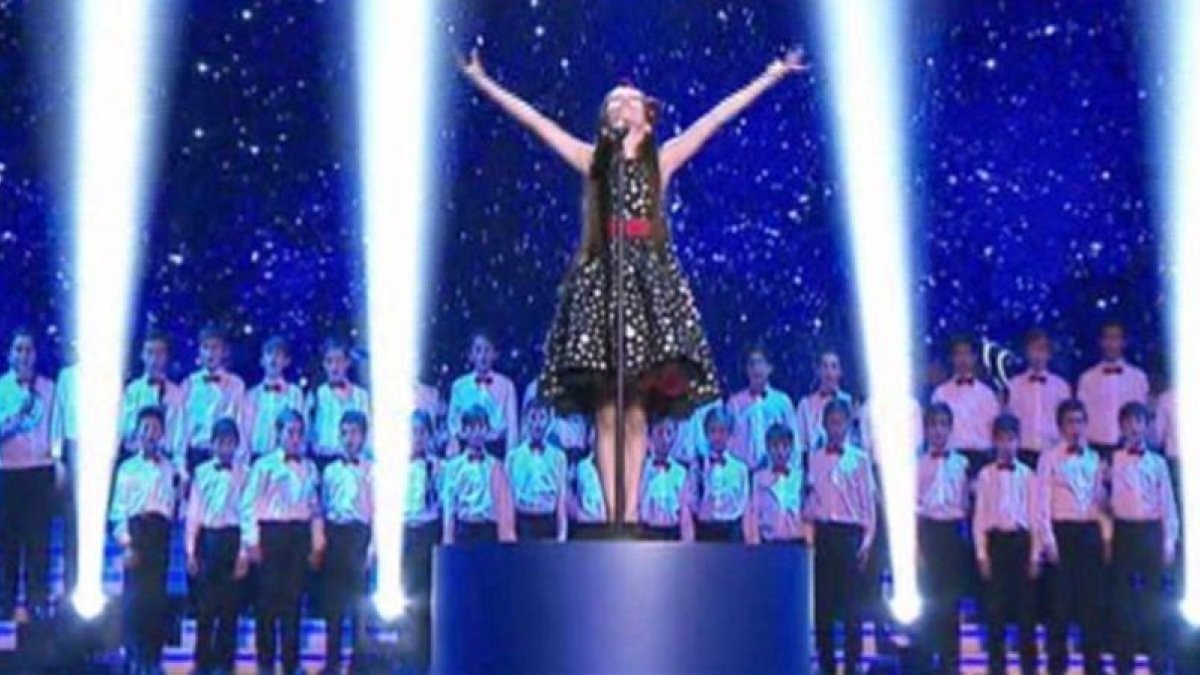 Melani, ganadora de La Voz Kids 4, interpretando Nessum Dorma.