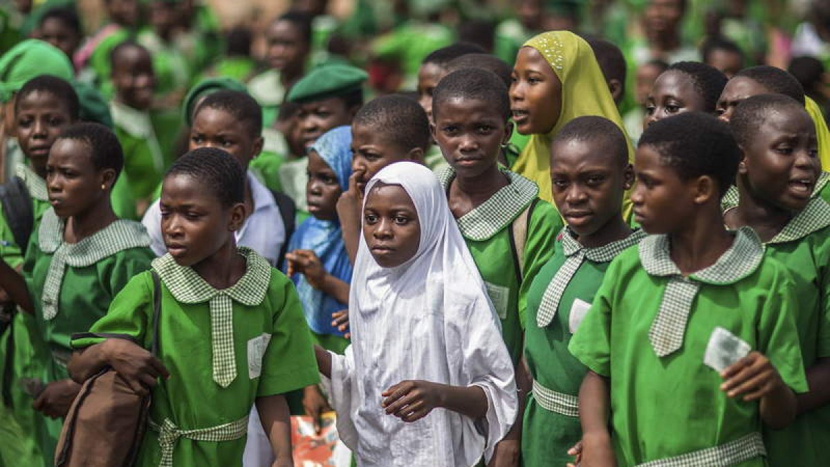 Unas estudiantes de un instituto femenino musulmán en Ijebu Ode, Nigeria. HANNIBAL HANSCKE