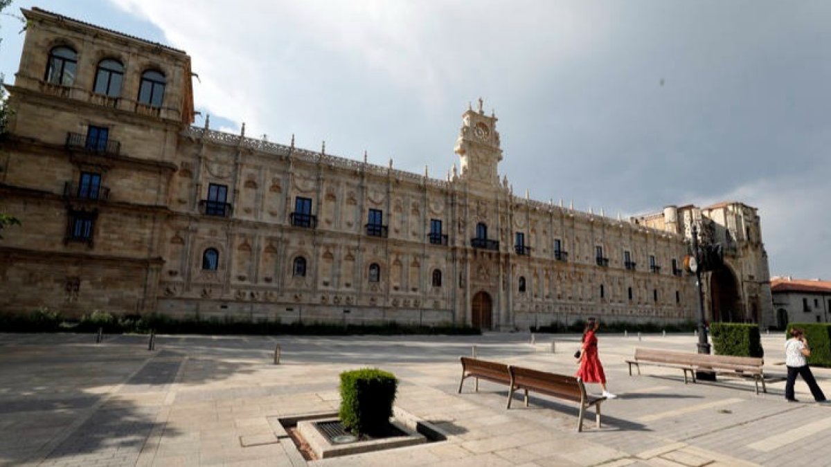 Fachada de San Marcos. MARCIANO PÉREZ